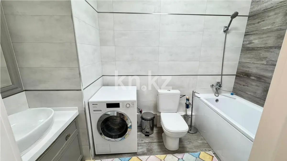 Продажа 4-комнатной квартиры, 140 м², ул. Туркестан, дом  8 в Астане - фото 6