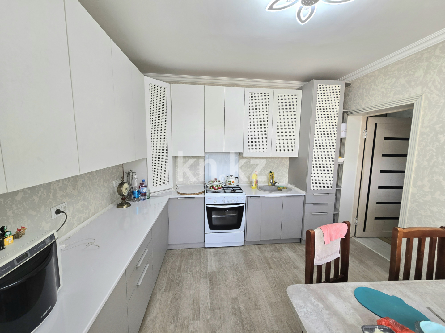 Продажа 5-комнатного дома, 200 м², ул. Мангельдина, дом  14 в Шымкенте - фото 13