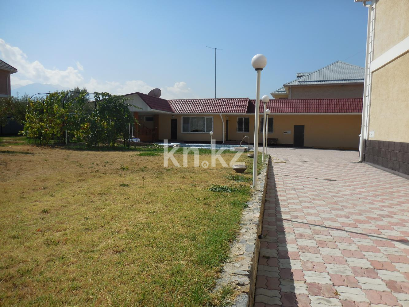 Продажа 8-комнатного дома, 500 м² в Алматы - фото 2