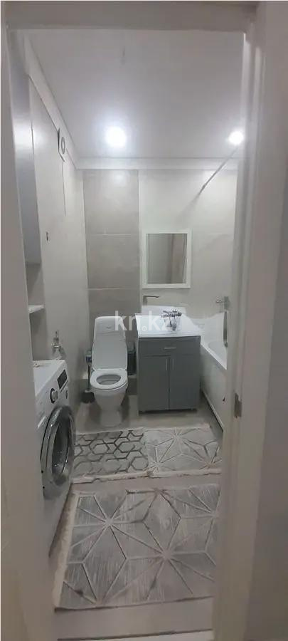 Продажа 2-комнатной квартиры, 60 м², ул. Байтерекова, дом  49а в Алматы - фото 4