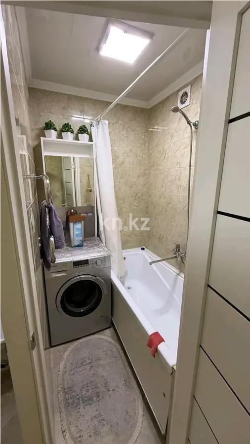 Продажа 3-комнатной квартиры, 67 м², мкр-н Аксай-2, дом  30 в Алматы - фото 4