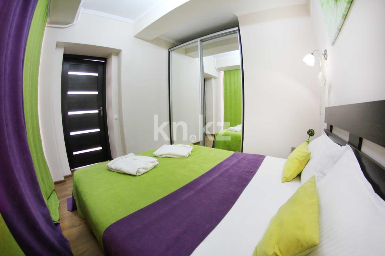 Аренда 3-комнатной квартиры посуточно, 70 м² в Алматы - фото 11