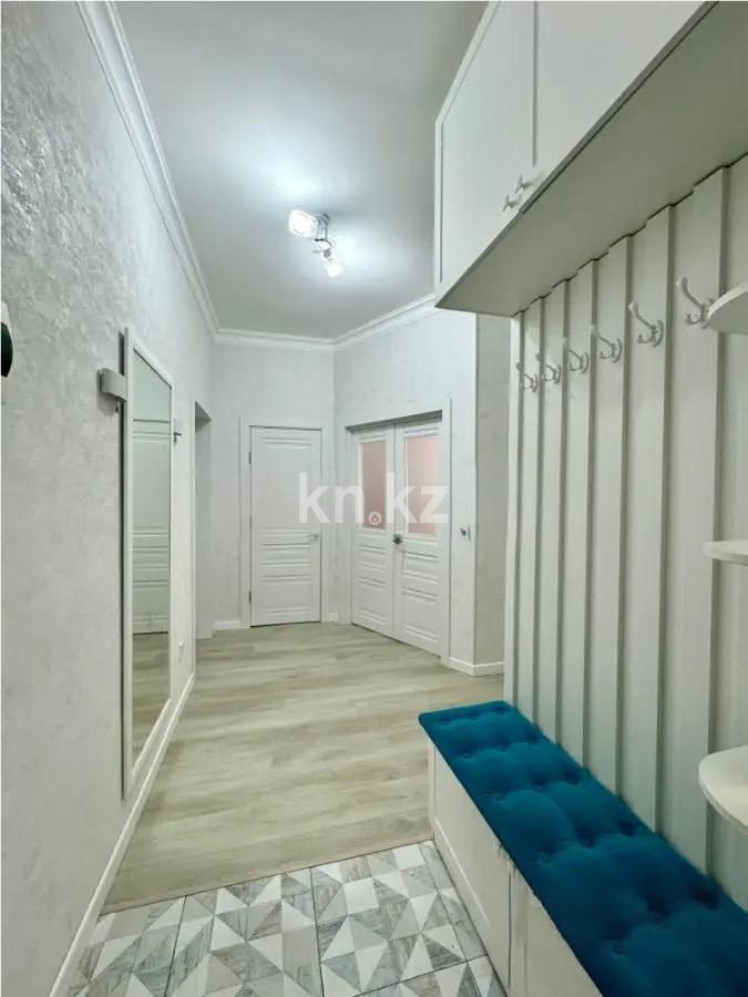 Продажа 2-комнатной квартиры, 57 м², ул. Казыбек би, дом  37 в Астане - фото 3