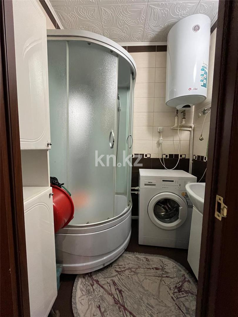 Продажа 3-комнатной квартиры, 64 м², мкр-н 13 в Караганде - фото 5