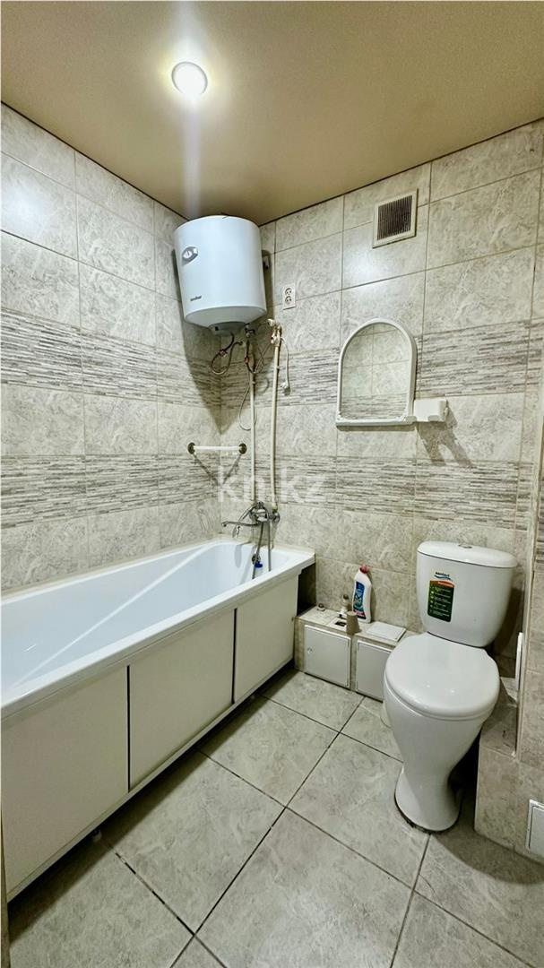 Продажа 1-комнатной квартиры, 32 м², мкр-н 12 в Караганде - фото 7