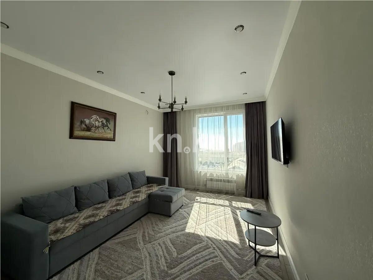 Продажа 1-комнатной квартиры, 42 м² в Астане