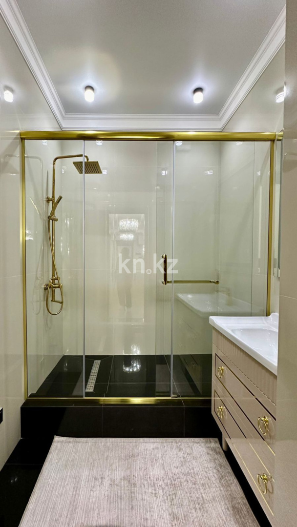 Продажа 3-комнатной квартиры, 117 м², пр. Байдибек би, дом  113/10 в Шымкенте - фото 31