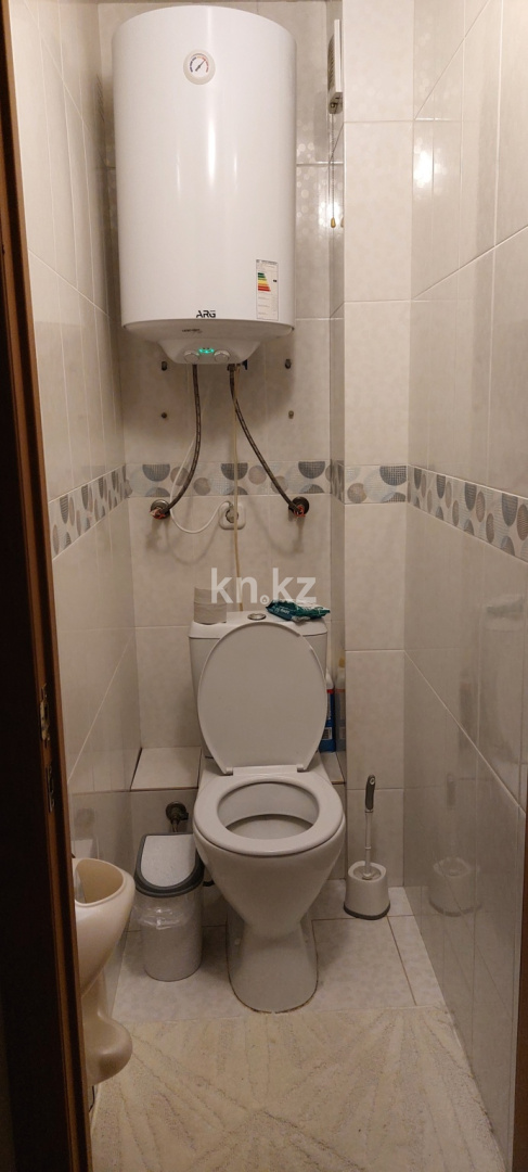 Продажа 3-комнатной квартиры, 59.2 м² в Караганде - фото 13