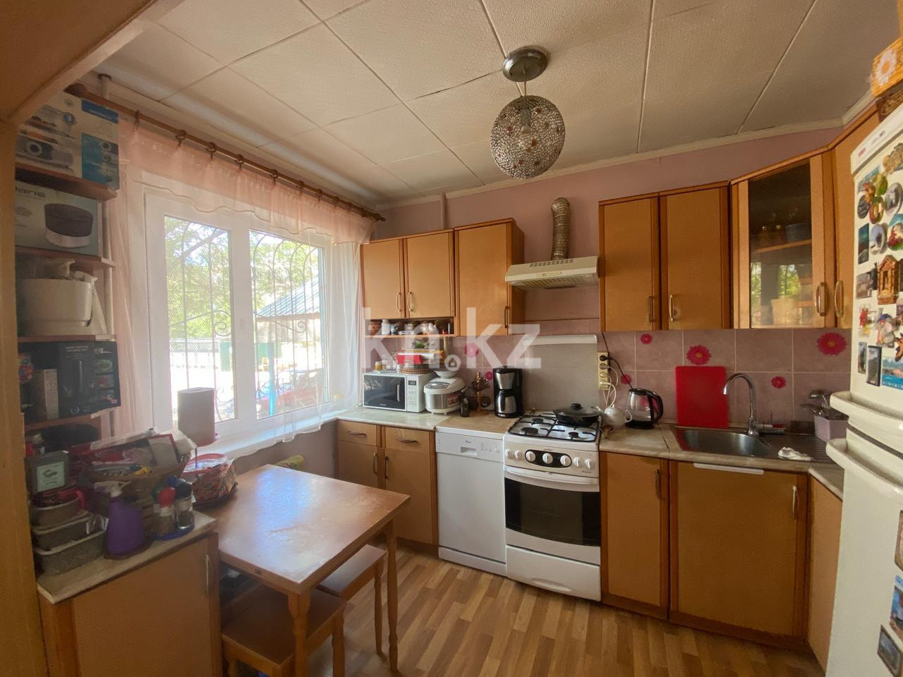 Продажа 3-комнатной квартиры, 62 м², ул. Муканова в Караганде - фото 9