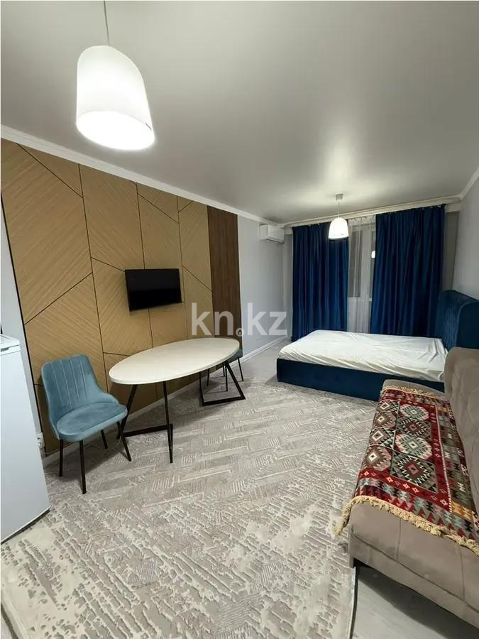 Продажа 1-комнатной квартиры, 35 м², ул. Толе би, дом  285/8 стр в Алматы