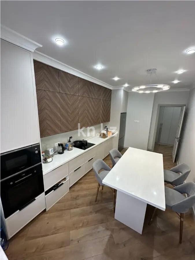 Продажа 4-комнатной квартиры, 119 м² в Астане - фото 4