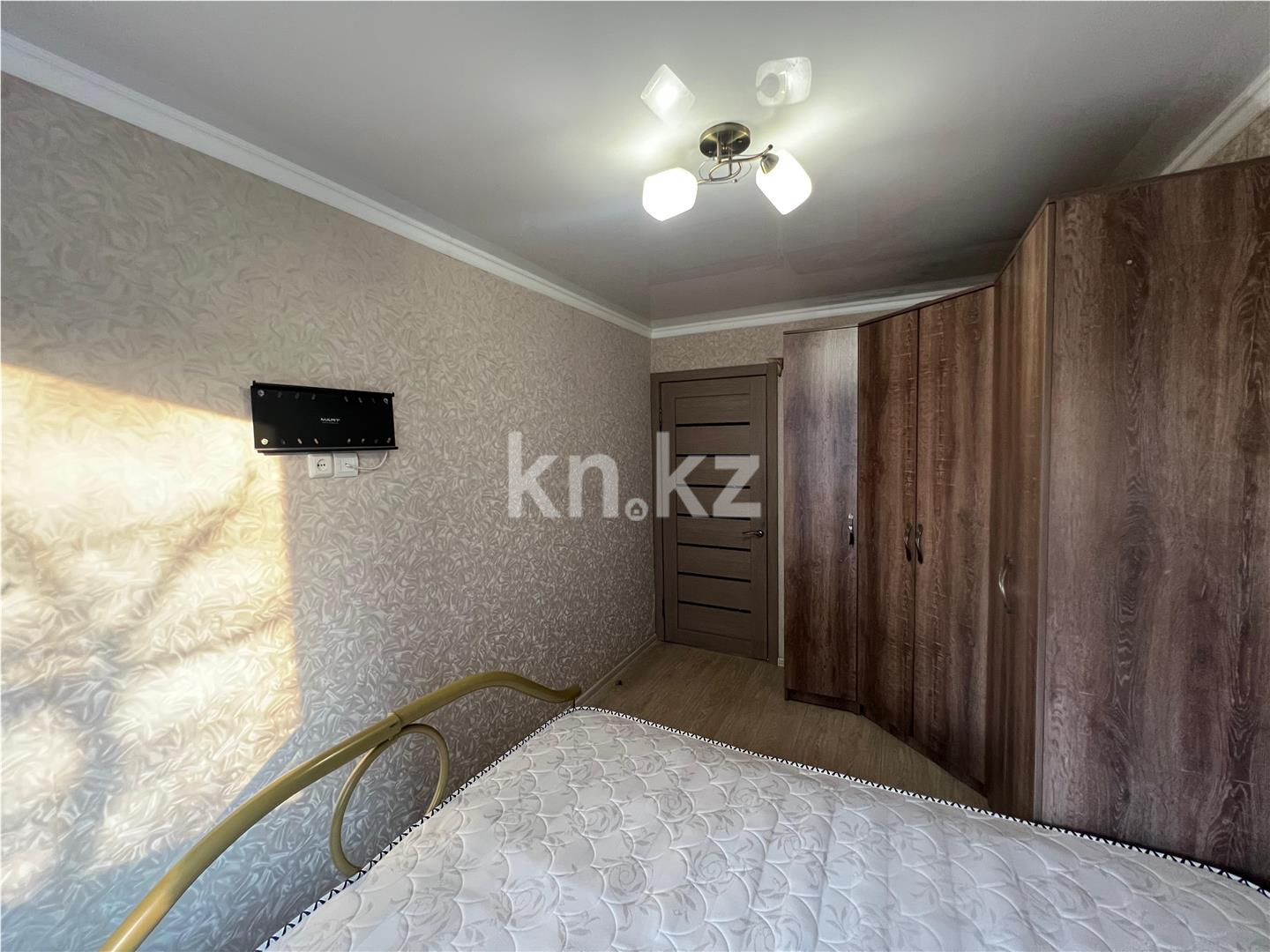 Продажа 2-комнатной квартиры, 42 м², ул. Ержанова, дом  38 в Караганде - фото 4