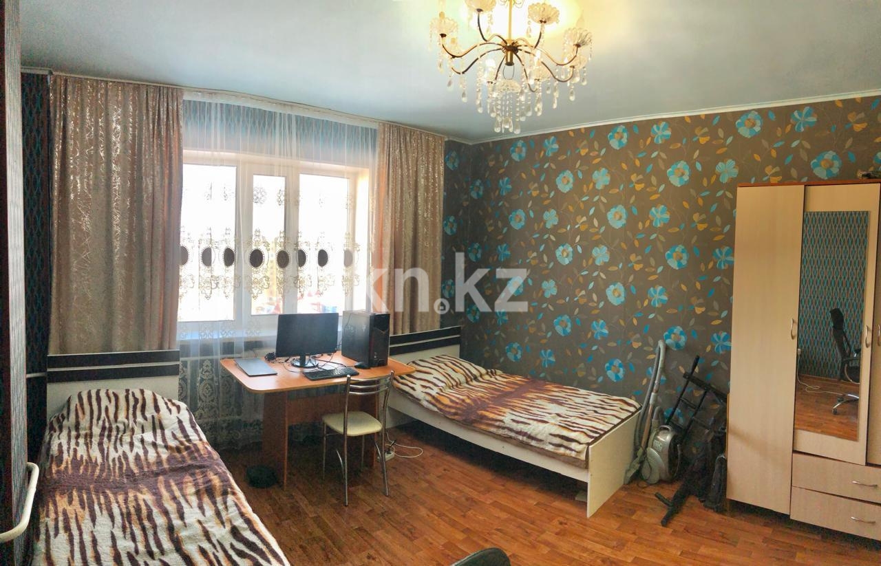 Продажа 3-комнатной квартиры, 80 м², ул. Сарыарка, дом  31 в Караганде - фото 7