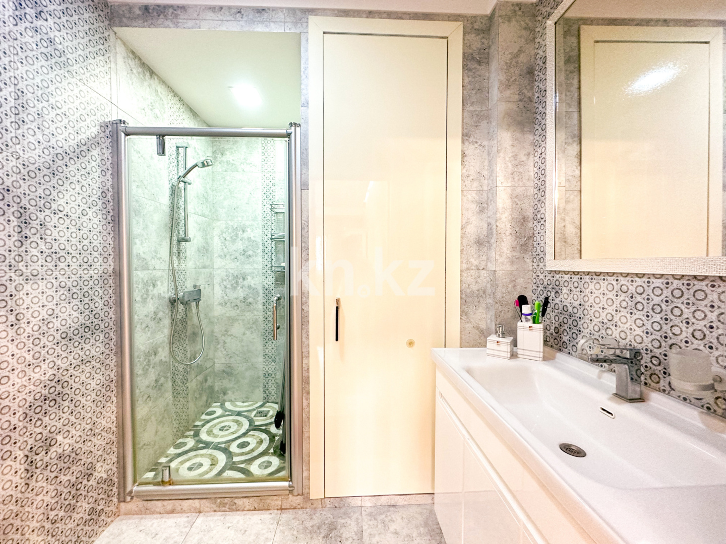 Продажа 3-комнатной квартиры, 81.1 м², мкр. Орбита-3, дом  55/2 в Алматы - фото 18