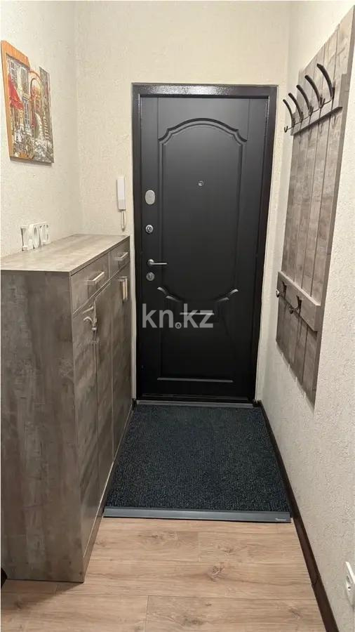 Продажа 3-комнатной квартиры, 60 м², мкр-н 4, дом  3 в Алматы - фото 9