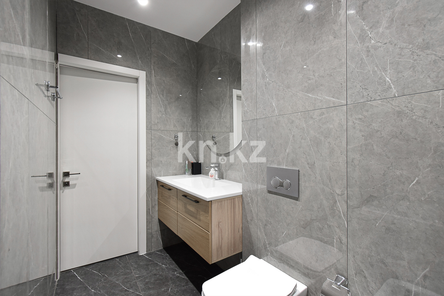 Продажа 3-комнатной квартиры, 138 м² в Алматы - фото 24
