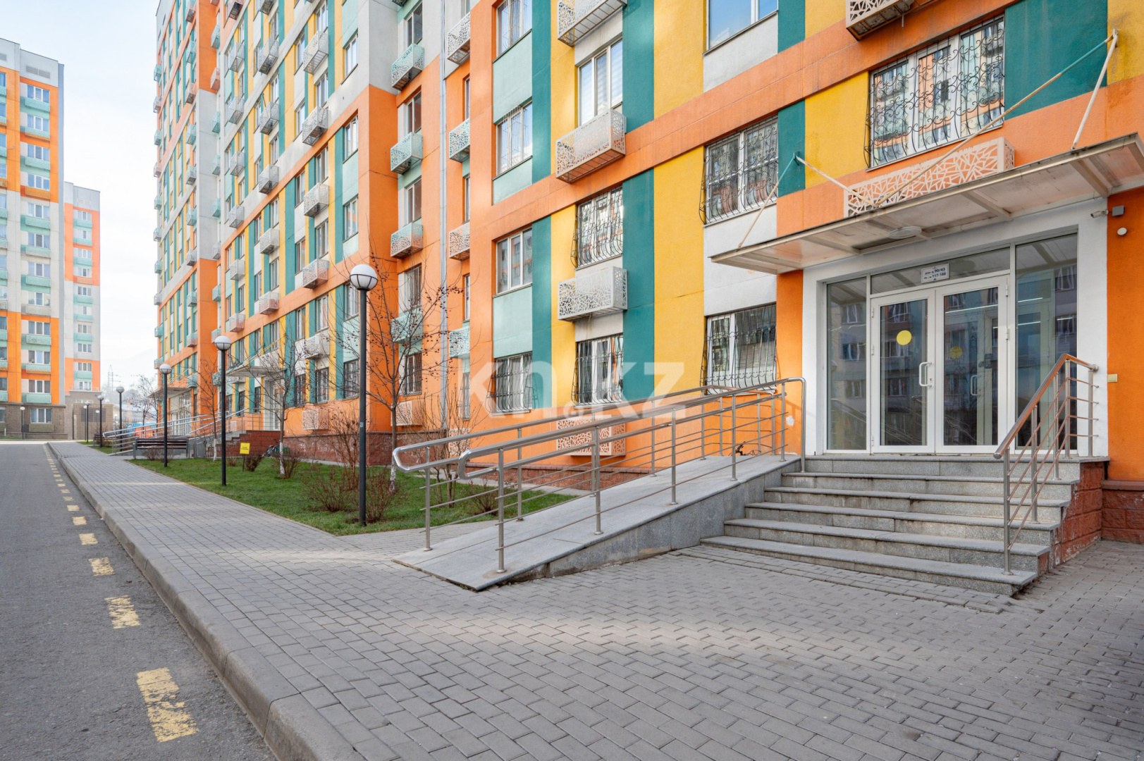 Аренда 1-комнатной квартиры посуточно, 47 м² в Алматы - фото 15