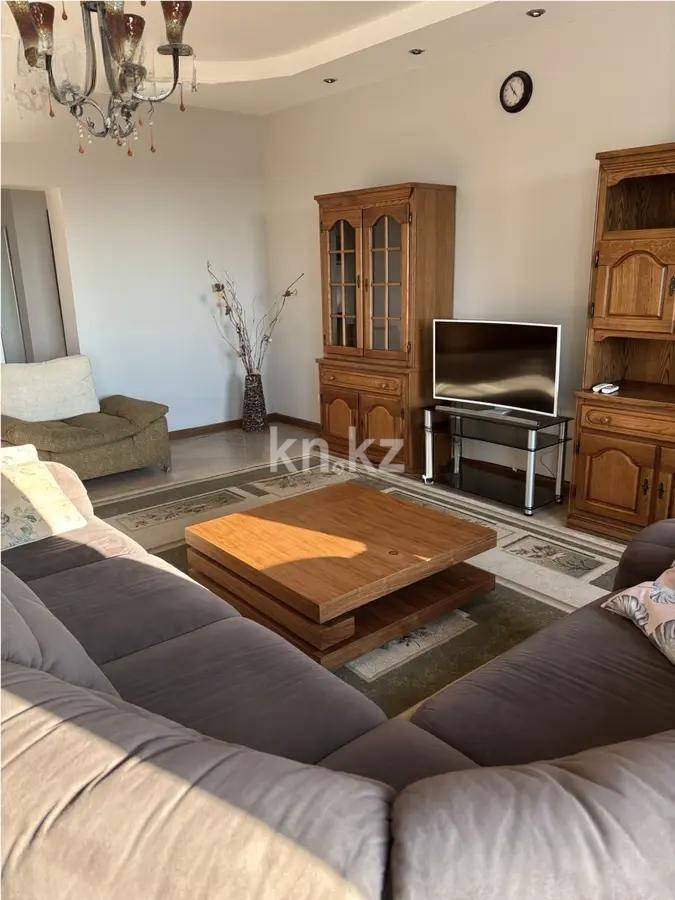 Продажа 3-комнатной квартиры, 122 м², ул. Сатпаева, дом  30а в Алматы