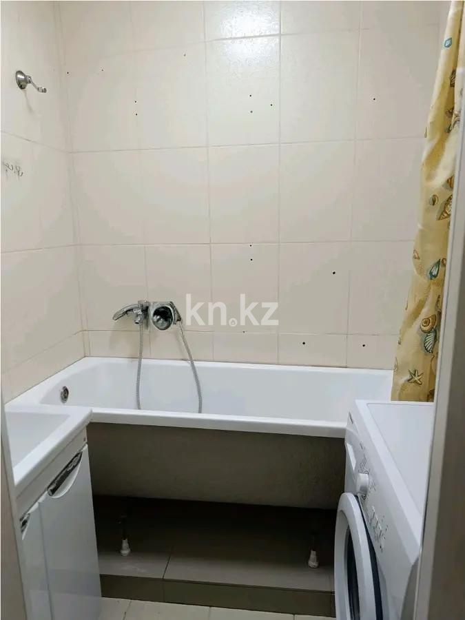 Продажа 3-комнатной квартиры, 58 м², ул. Кенесары, дом  63 в Астане - фото 6