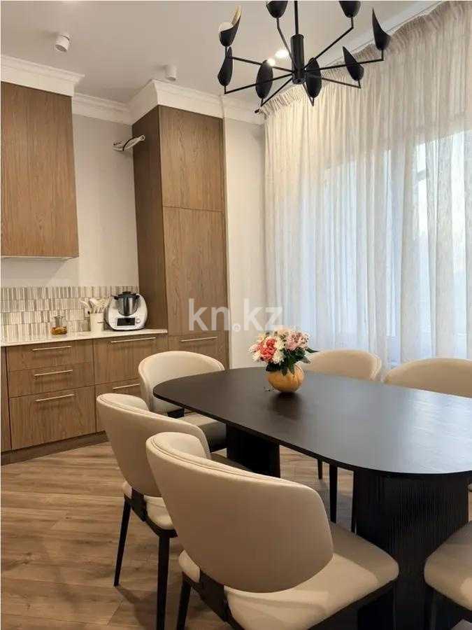 Продажа 3-комнатной квартиры, 80 м², ул. Тыныбаева, дом  12 в Астане - фото 3