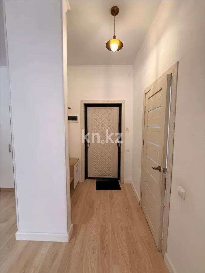 Продажа 1-комнатной квартиры, 40 м², ул. Е-489, дом  4 в Астане - фото 4