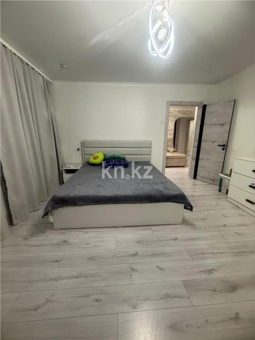 Продажа 3-комнатной квартиры, 64 м², ул. Затаевича (Зональная) в Караганде - фото 9