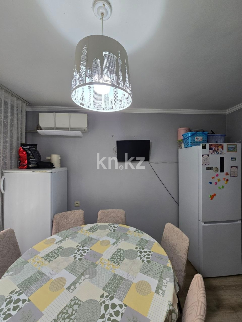 Продажа 4-комнатной квартиры, 86.2 м² в Алматы - фото 35