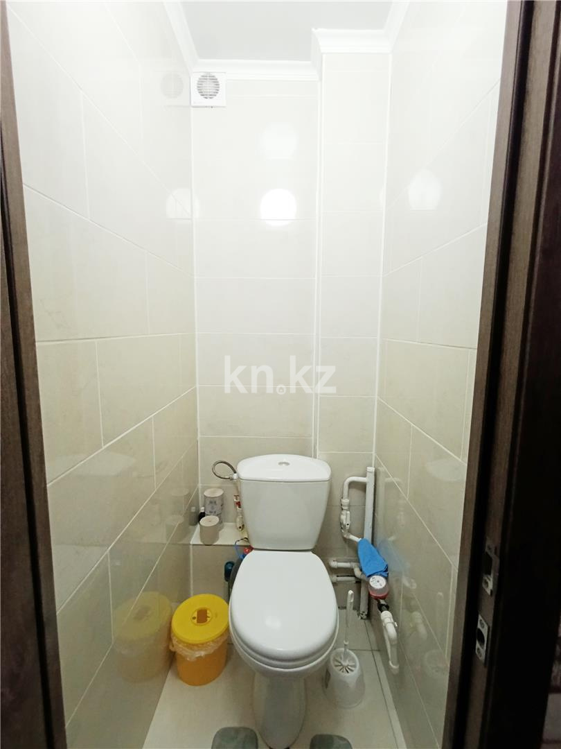 Продажа 1-комнатной квартиры, 38 м², мкр-н Степной-4, дом  27 в Караганде - фото 14