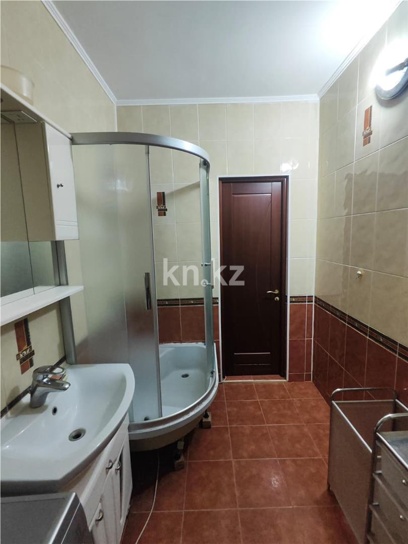 Продажа 2-комнатной квартиры, 65 м² в Астане - фото 10