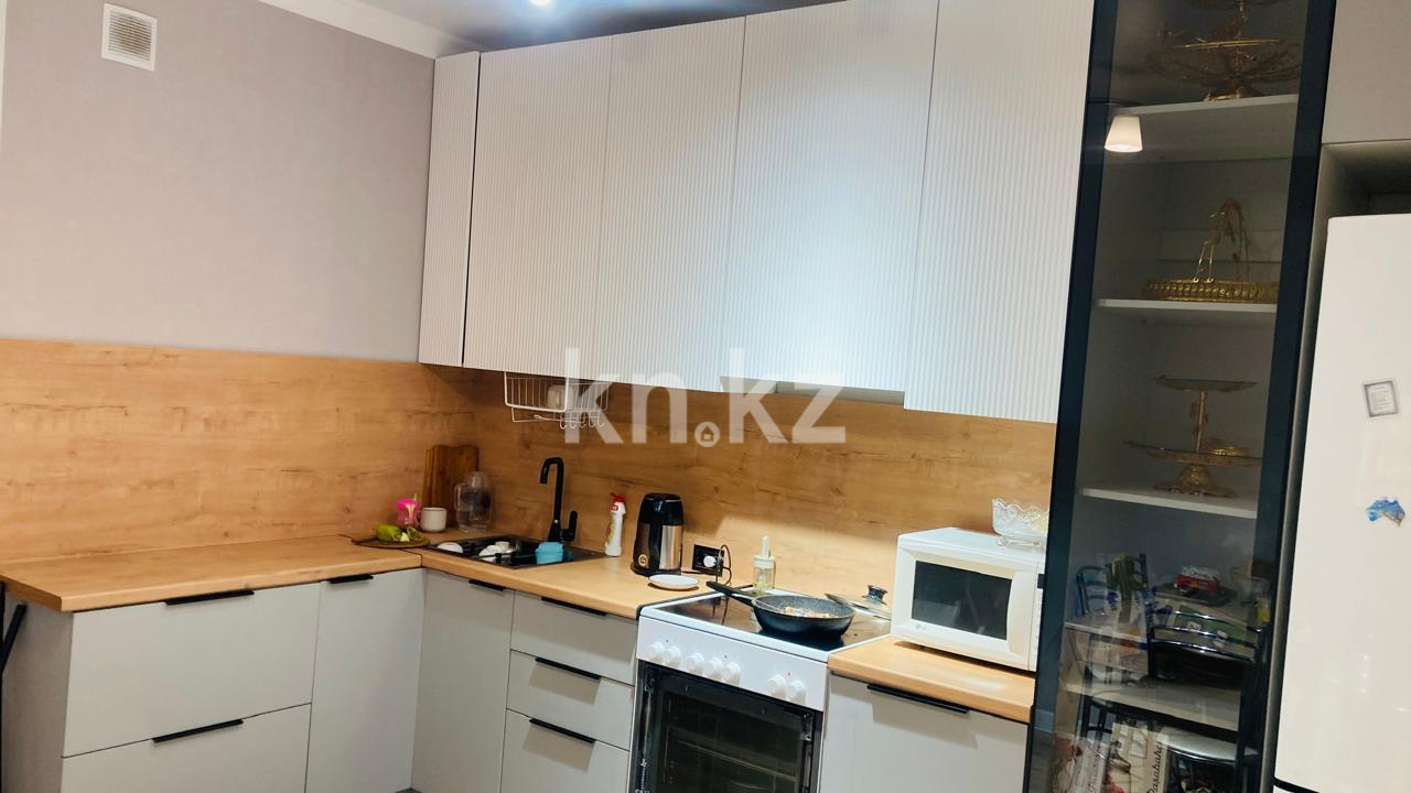 Продажа 3-комнатной квартиры, 84 м², ул. Сатыбалдина в Караганде - фото 11