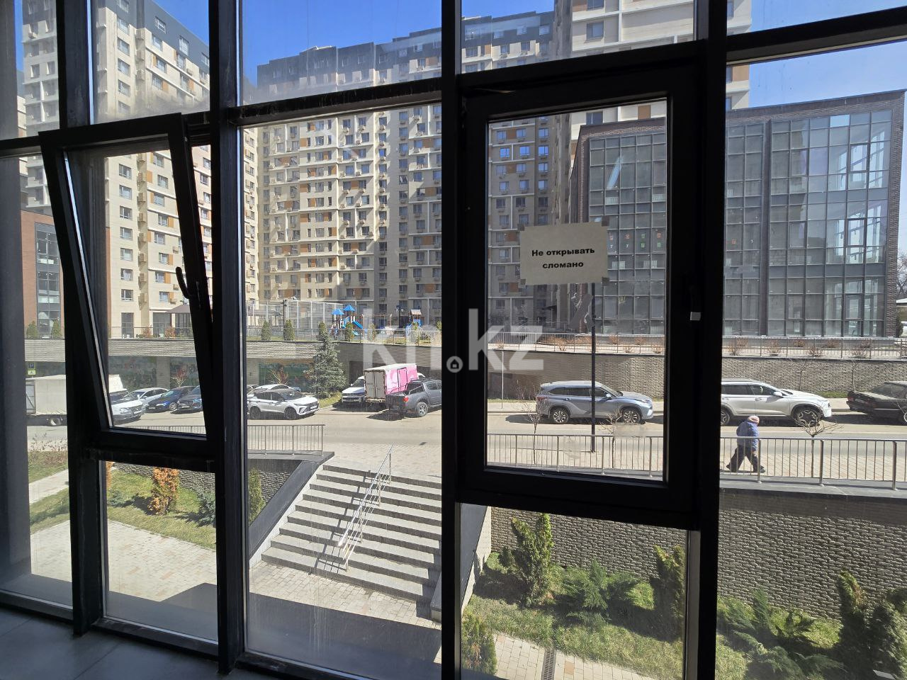 Продажа 2-комнатной квартиры, 56.2 м² в Алматы - фото 33