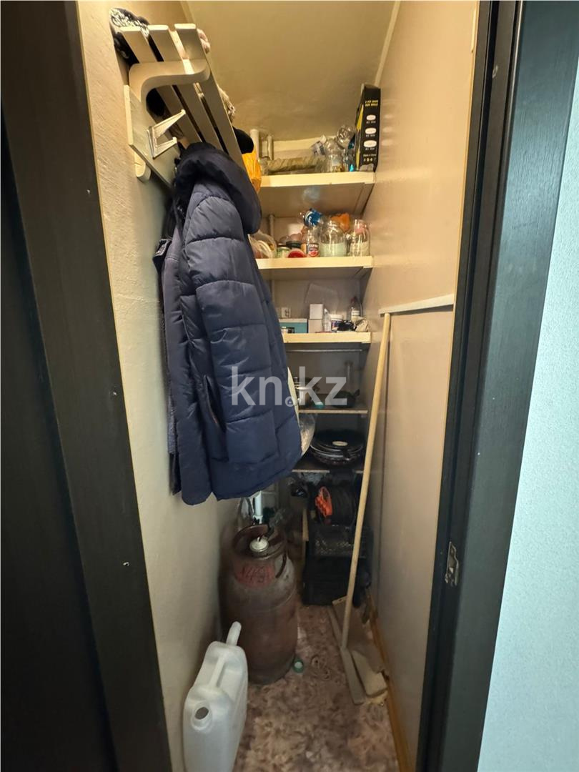 Продажа 3-комнатной квартиры, 69 м², 70 квартал в Темиртау - фото 8