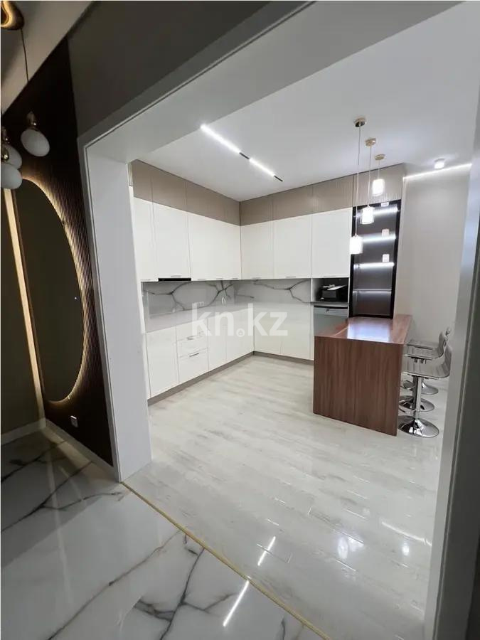 Продажа 2-комнатной квартиры, 62 м², пр. Аль-Фараби, дом  105 в Алматы - фото 2