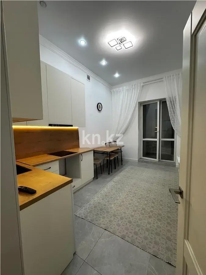 Продажа 1-комнатной квартиры, 40 м², ул. Бейбарыс Султан, дом  27 в Астане - фото 2
