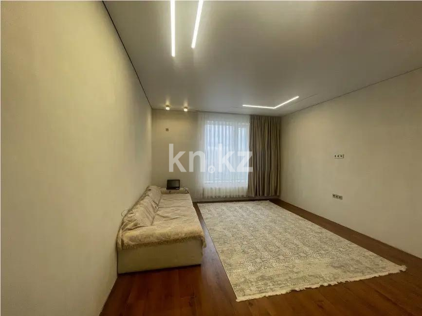 Продажа 3-комнатной квартиры, 99.4 м², ул. Айтматова, дом  77/6 в Астане