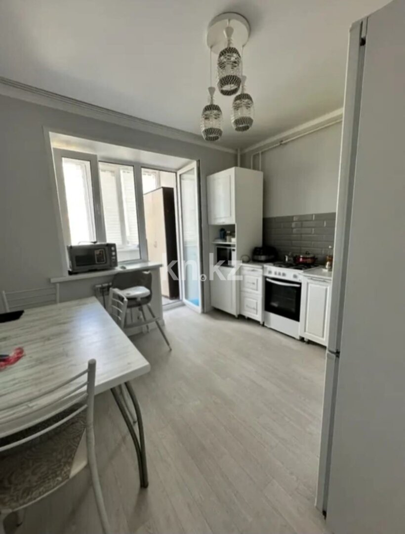Продажа 1-комнатной квартиры, 45 м² в Уральске - фото 2