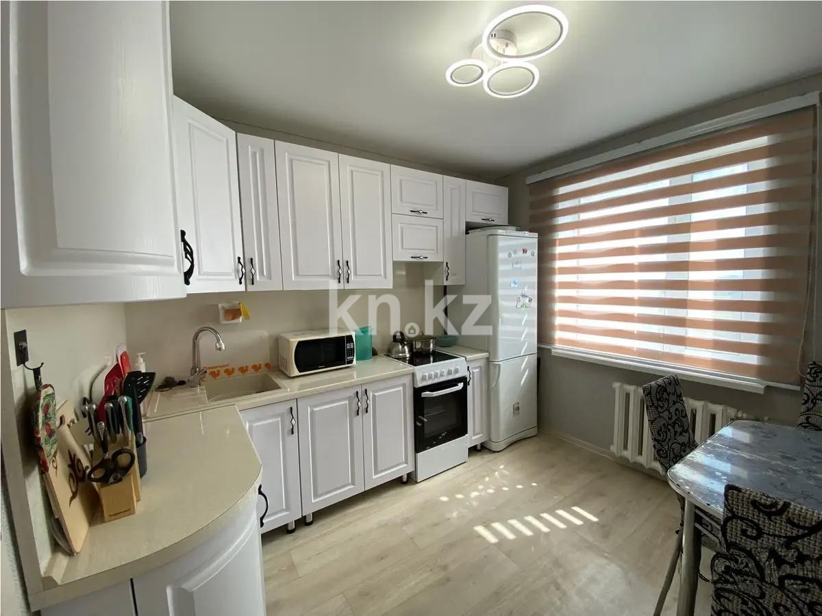 Продажа 2-комнатной квартиры, 58 м², мкр-н Голубые Пруды, дом  11 в Караганде - фото 3