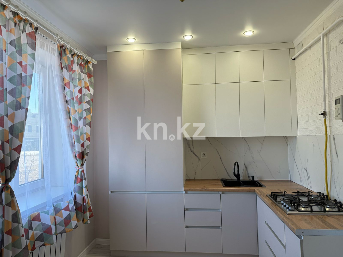 Аренда 1-комнатной квартиры, 32 м² в Астане