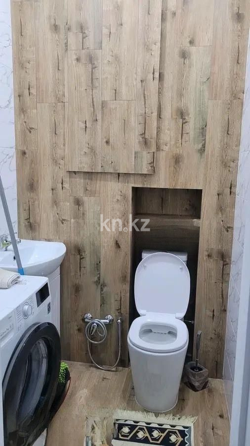 Продажа 3-комнатной квартиры, 84 м², ул. Муканова, дом  51/8 блок Б в Караганде - фото 7