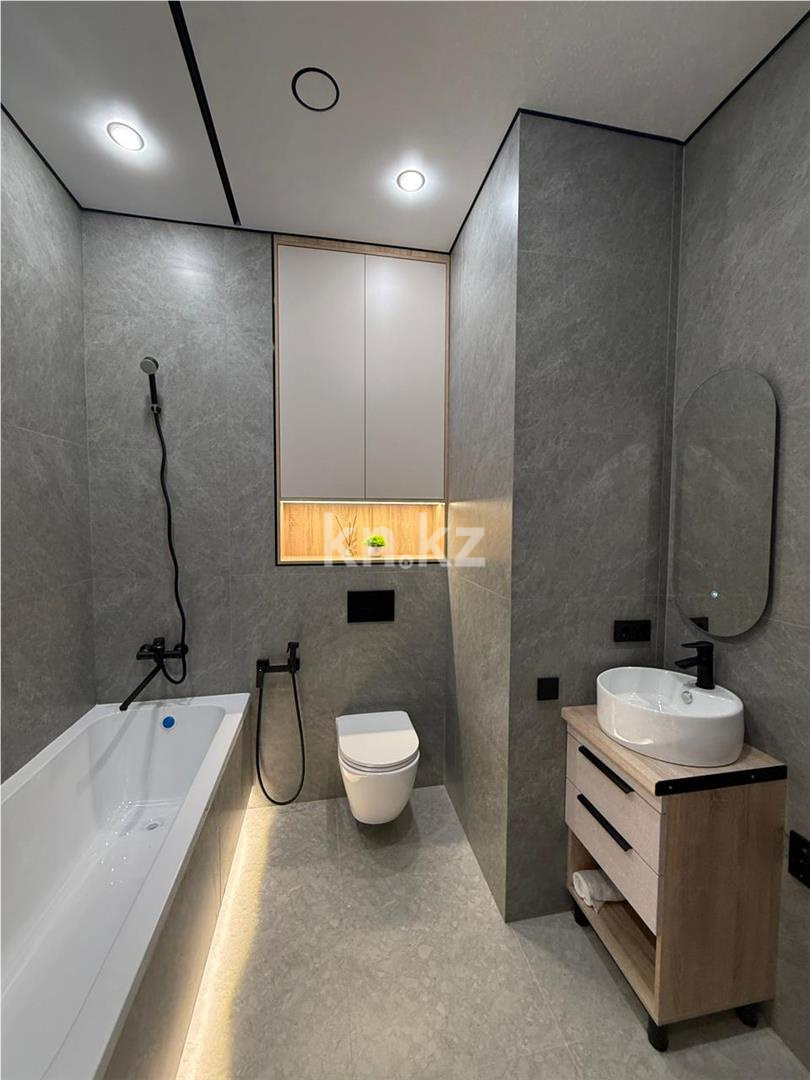 Продажа 3-комнатной квартиры, 70.5 м², ул. Култегин в Астане - фото 6