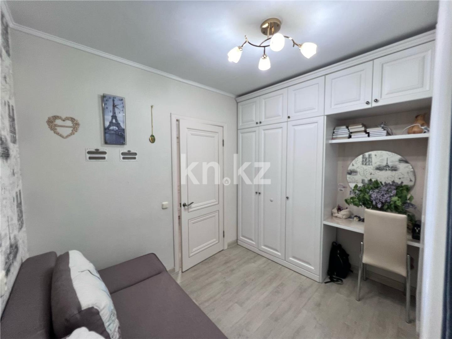 Продажа 3-комнатной квартиры, 85 м², ул. Дюсембекова, дом  35 в Караганде - фото 6