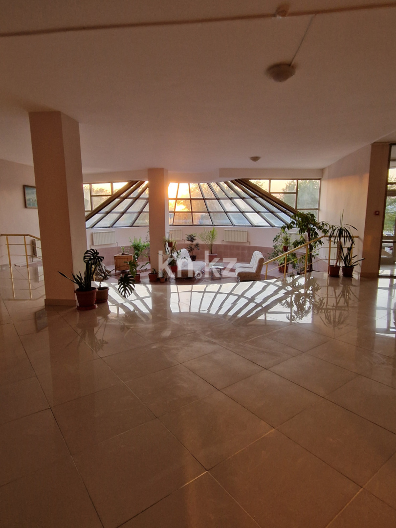 Продажа 4-комнатной квартиры, 129.6 м², ул. Смагулова, дом  56а в Атырау - фото 27