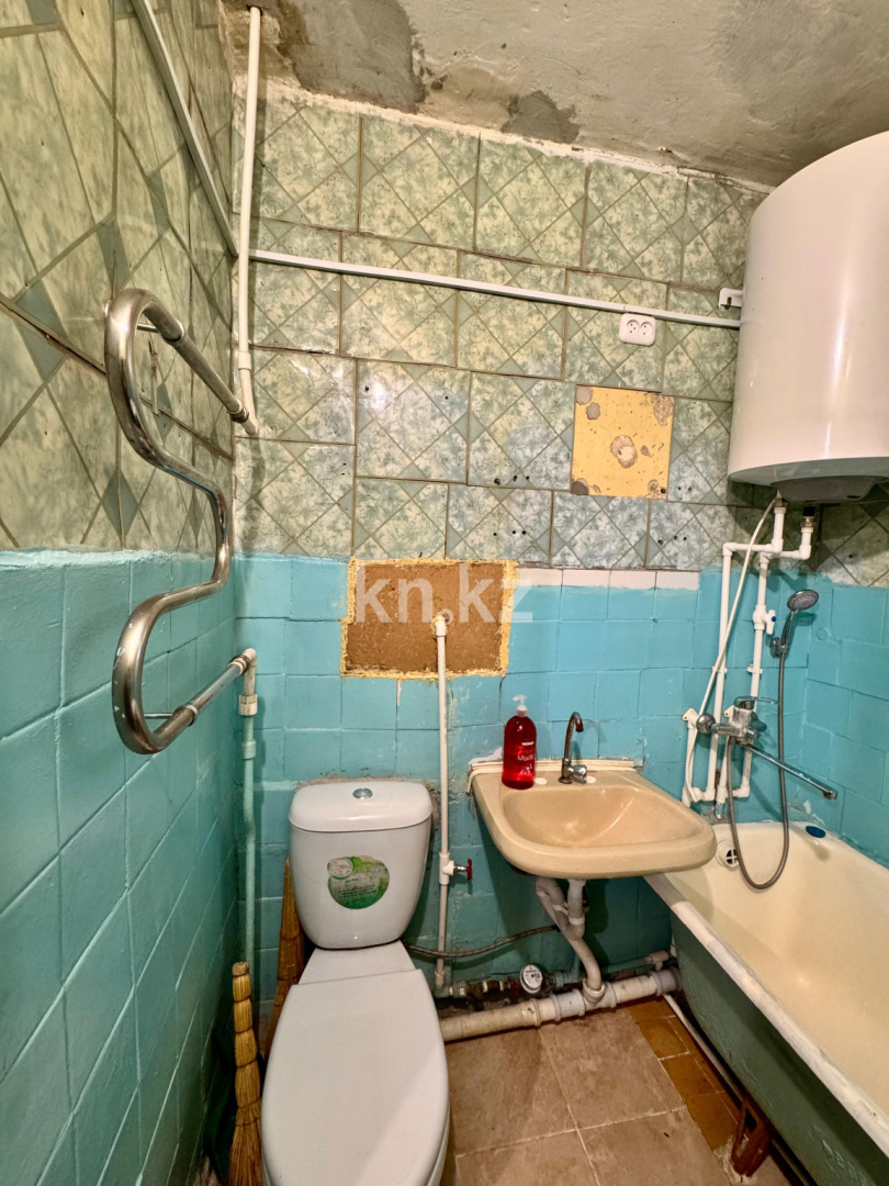 Продажа 2-комнатной квартиры, 42 м², ул. Зелинского, дом  26/1 в Караганде - фото 13