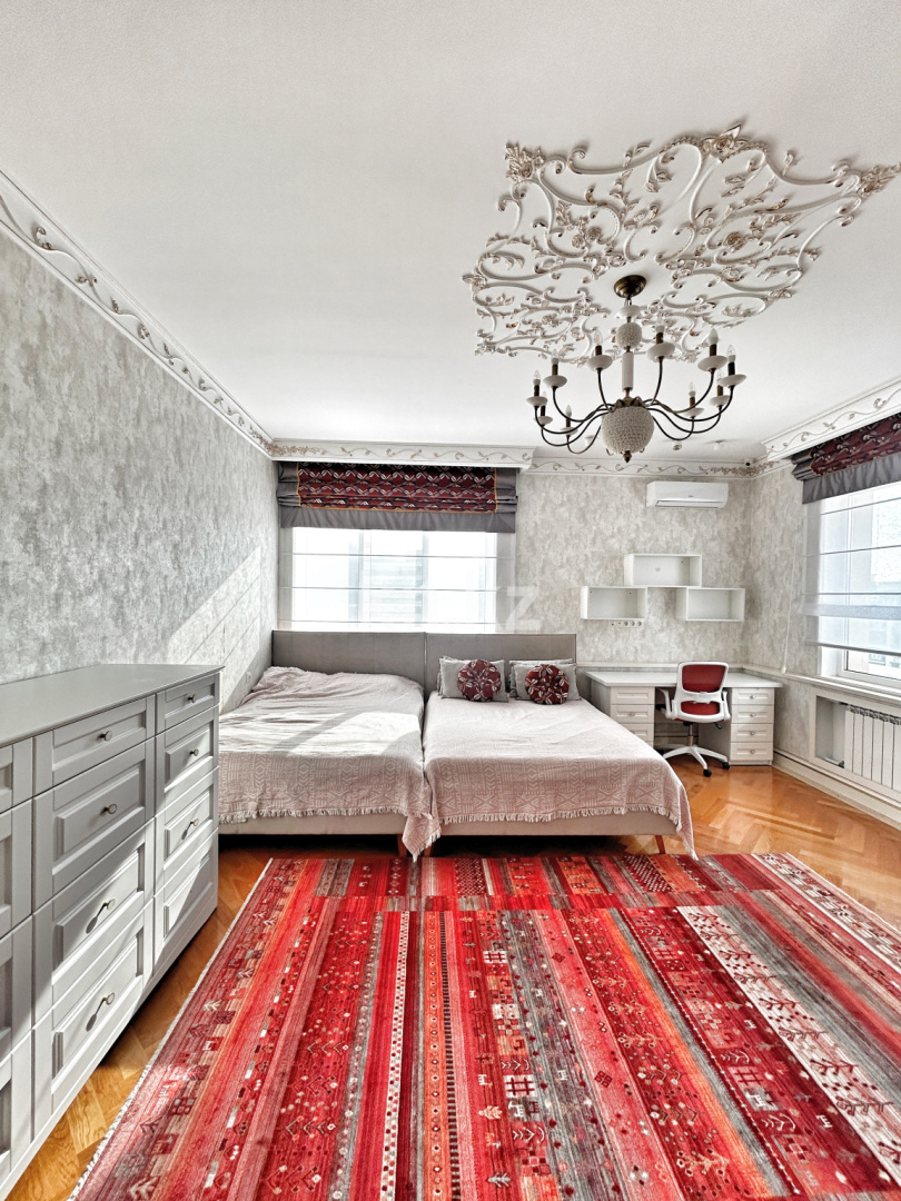 Продажа 5-комнатной квартиры, 280 м² в Алматы - фото 31