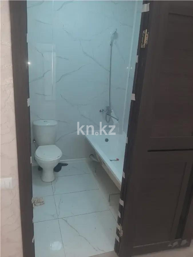 Продажа 1-комнатной квартиры, 28.3 м², 20 мкр., дом  22 в Алматы - фото 2