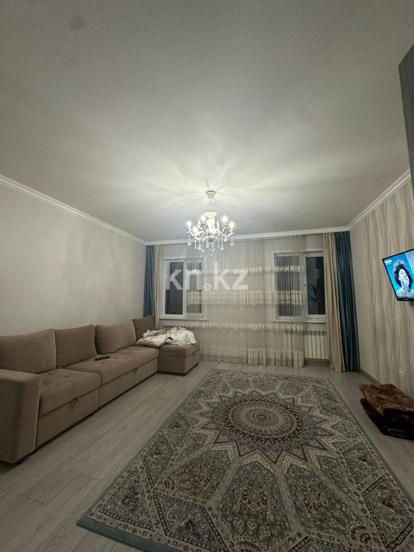 Аренда 1-комнатной квартиры, 50 м² в Астане