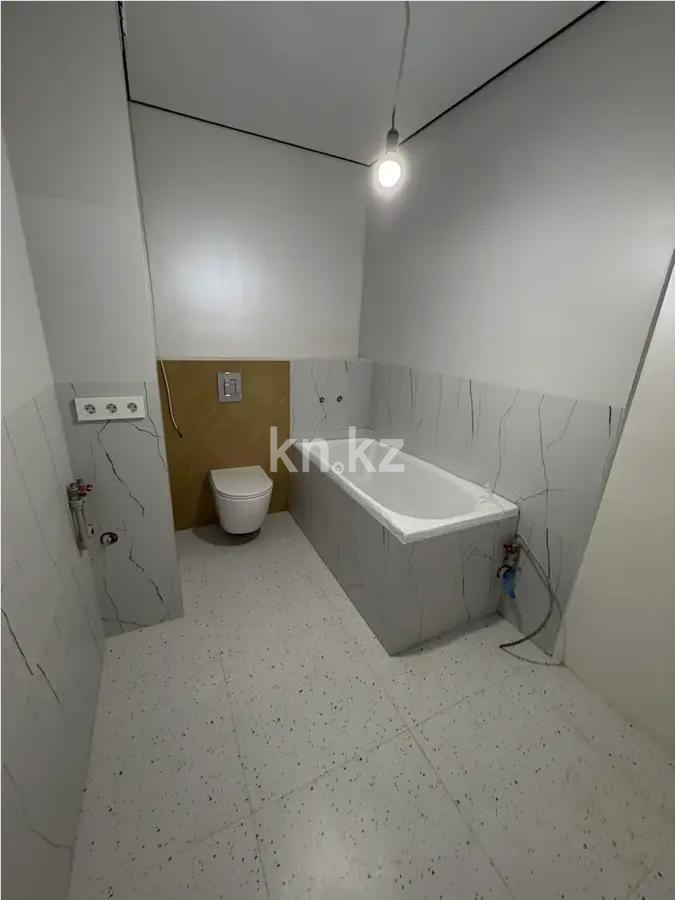 Продажа 2-комнатной квартиры, 52 м², ул. Жандосова, дом  94а в Алматы - фото 3