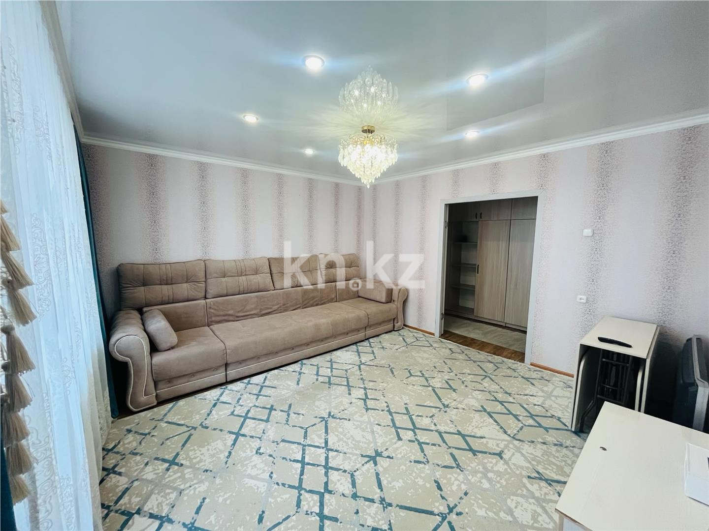 Продажа 2-комнатной квартиры, 53 м² в Караганде