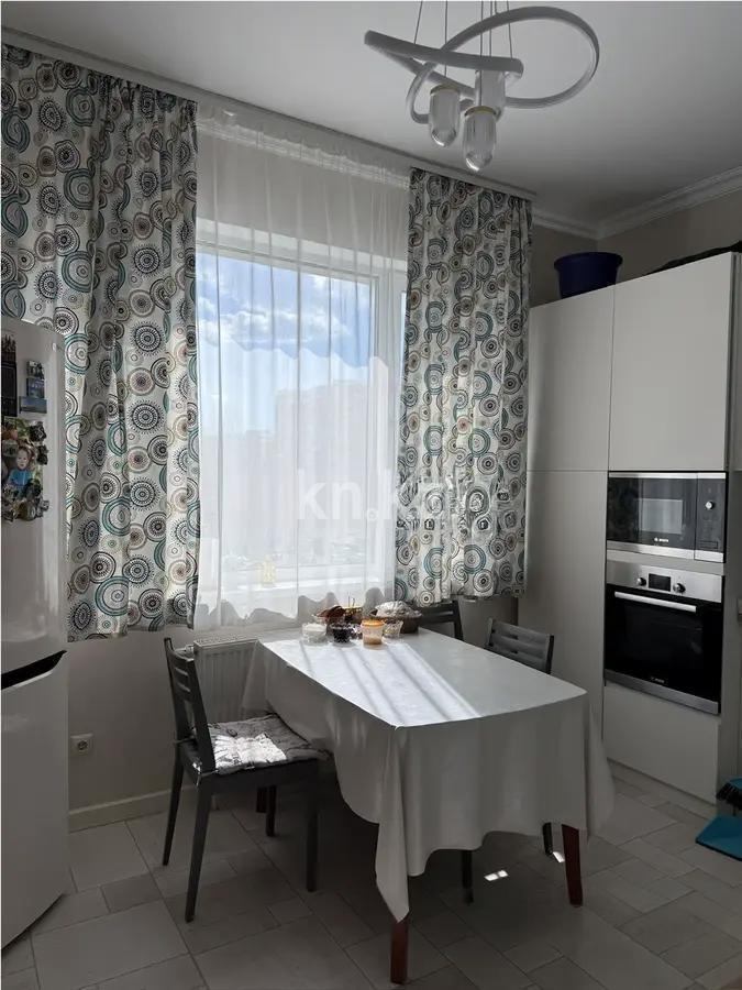 Продажа 4-комнатной квартиры, 101.2 м² в Астане - фото 5