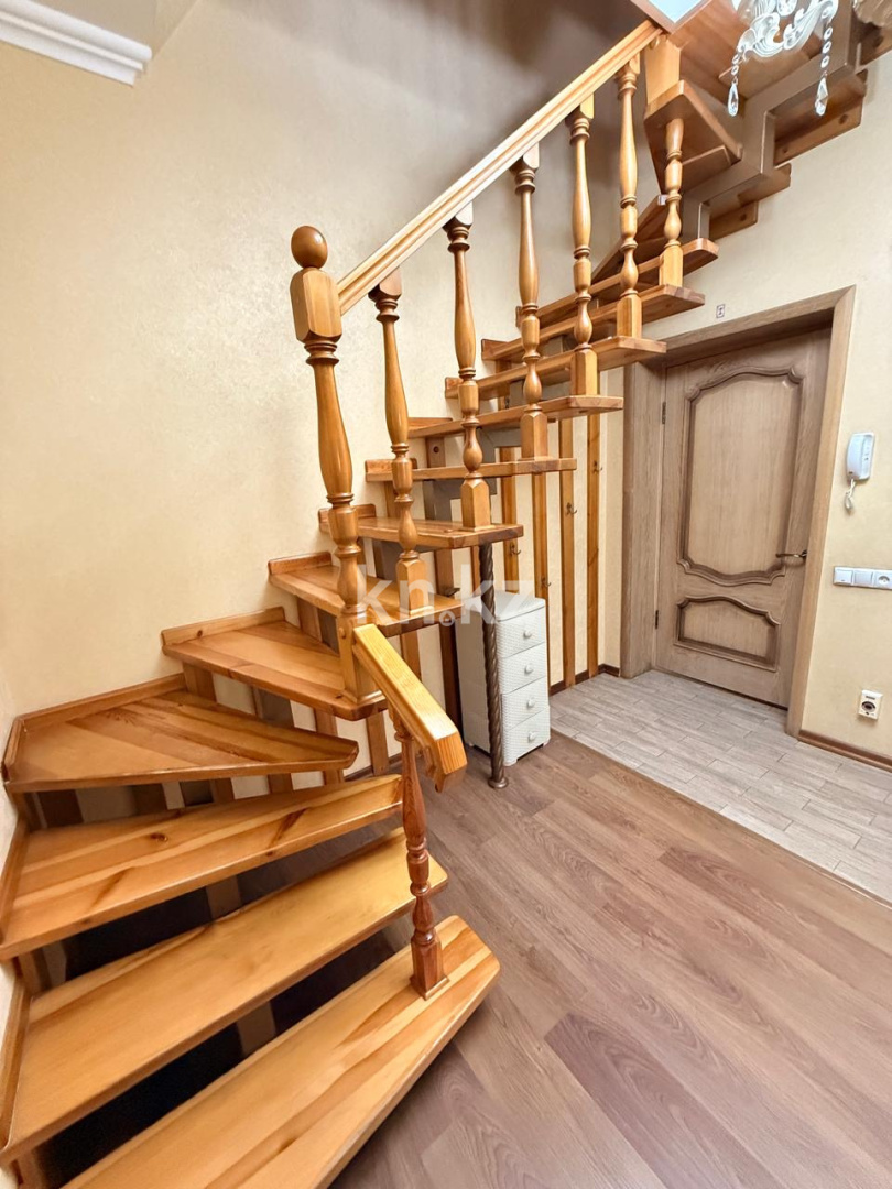 Продажа 4-комнатной квартиры, 98 м² в Караганде - фото 25